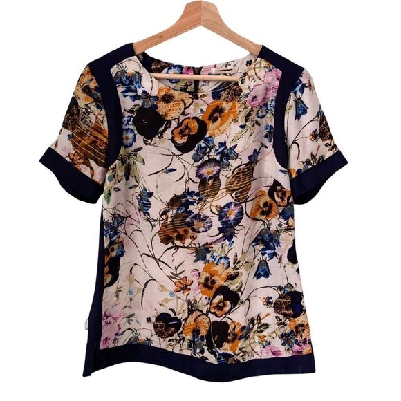 Mally M 100% Silk Floral Short Sleeve Blouse Made in USA in Size XS - Picture 3 of 10